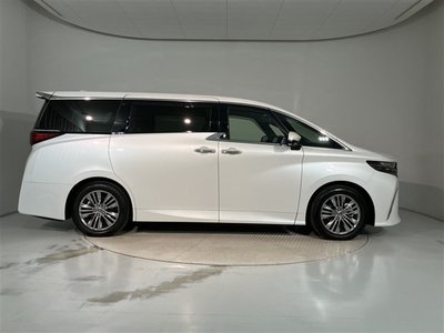 TOYOTA ALPHARD - 3