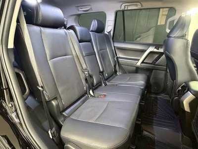 TOYOTA LAND CRUISER PRADO - 6