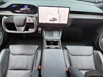 TESLA MODEL S - 4