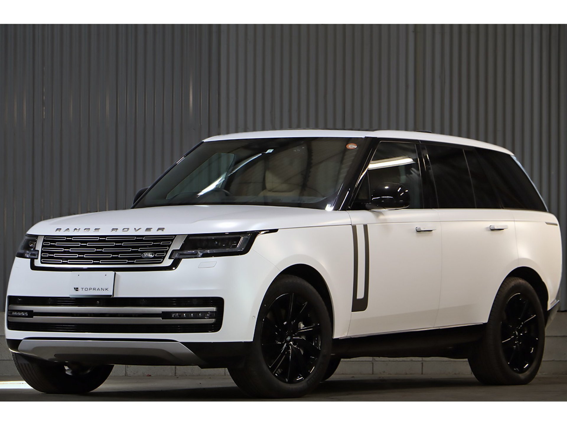 LAND ROVER RANGE ROVER - View 1