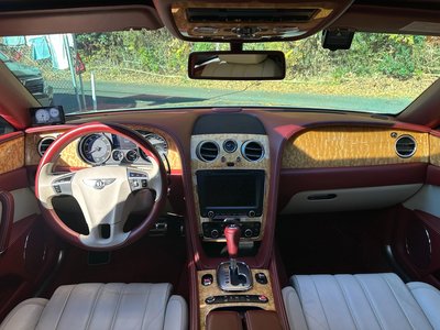 صورة مصغرة 29 لـ 2014 Bentley FLYING SPUR