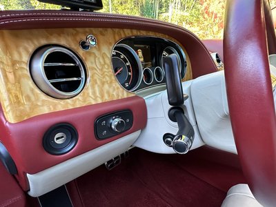 صورة مصغرة 35 لـ 2014 Bentley FLYING SPUR