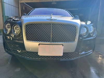 2014 Bentley FLYING SPUR photo 9