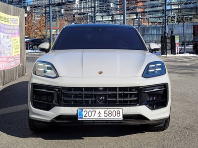 PORSCHE CAYENNE - 3