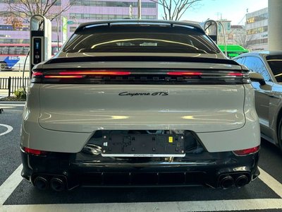 PORSCHE CAYENNE - 10