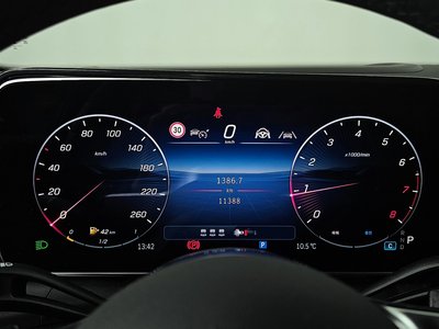 MERCEDES-BENZ GLC - 8