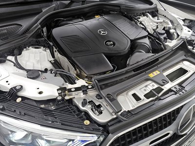 MERCEDES-BENZ GLC - 7