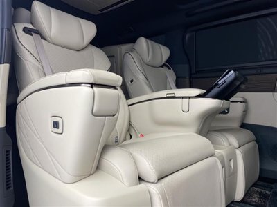 2024 Toyota ALPHARD — миниатюра 29