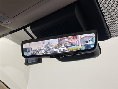 2024 Toyota ALPHARD photo 9