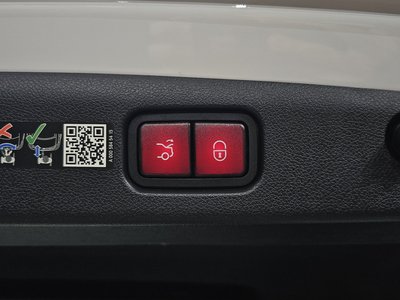 صورة مصغرة 26 لـ 2024 Mercedes-BENZ E-CLASS
