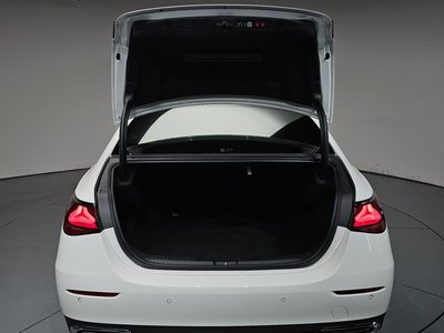 صورة مصغرة 35 لـ 2024 Mercedes-BENZ E-CLASS
