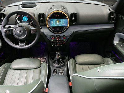 MINI COUNTRYMAN - 5