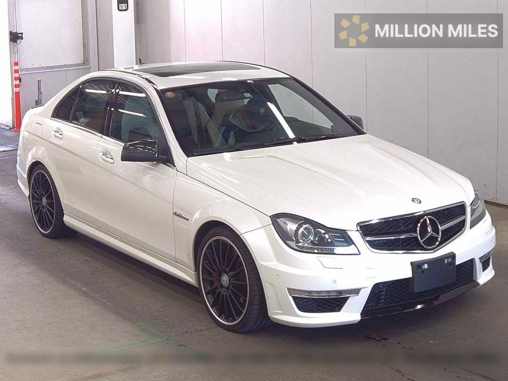 MERCEDES-BENZ C-CLASS - View 1