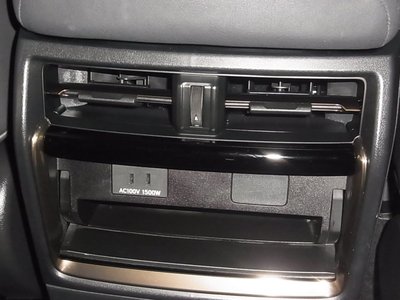 صورة مصغرة 46 لـ 2023 Toyota VELLFIRE