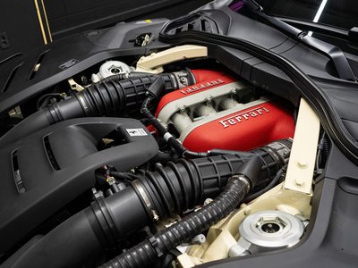 FERRARI PUROSANGUE - 7