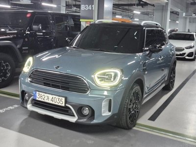 MINI COUNTRYMAN - 4