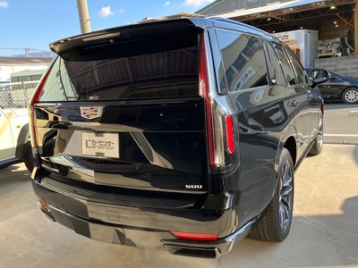 CADILLAC ESCALADE - 8