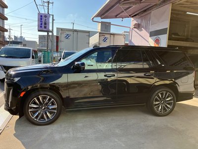 CADILLAC ESCALADE - 5