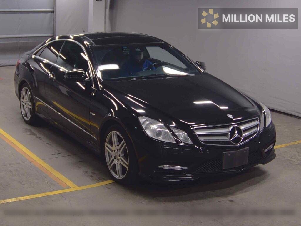 MERCEDES-BENZ E-CLASS - View 1