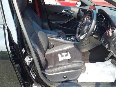صورة 8 لـ 2018 Mercedes-BENZ OTHERS