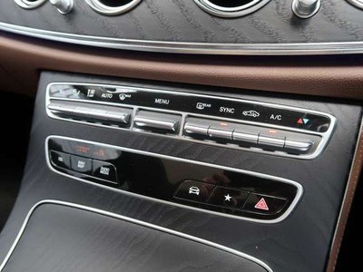 2021 Mercedes-BENZ E-CLASS — миниатюра 32