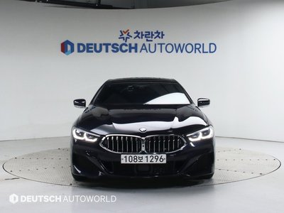 BMW 8 SERIES - 2