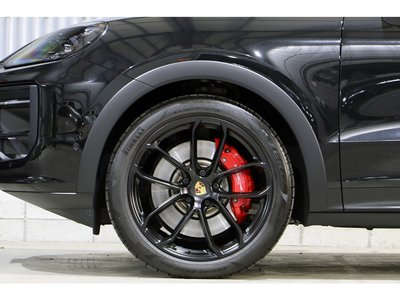 PORSCHE CAYENNE - 9