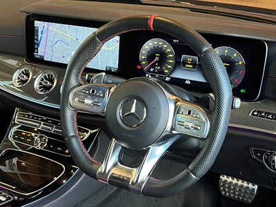 MERCEDES-BENZ E-CLASS - 5