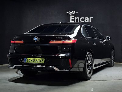 BMW 7 SERIES - 4