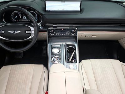 GENESIS GV80 - 5