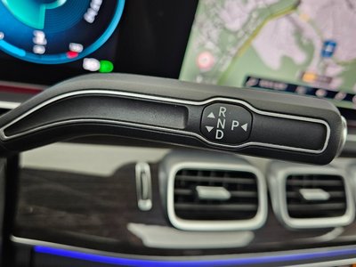 MERCEDES-BENZ GLE - 9