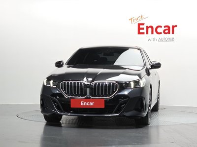BMW 5 SERIES - 2