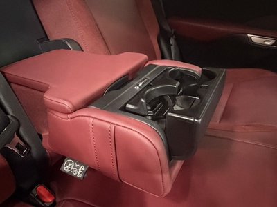 صورة مصغرة 44 لـ 2023 Lexus RX