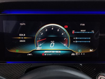 MERCEDES-BENZ GT AMG - 8