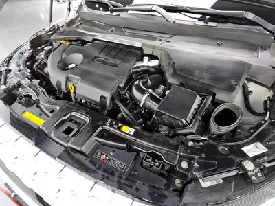 LAND ROVER DISCOVERY SPORT - 8