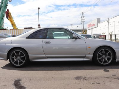 NISSAN SKYLINE GT-R - 8