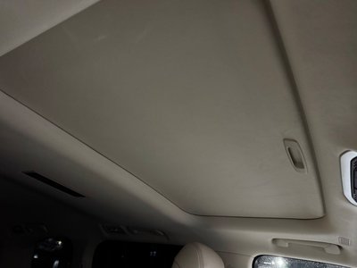 TOYOTA LAND CRUISER 300 - 8