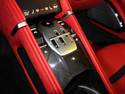 FERRARI ROMA SPIDER - 3