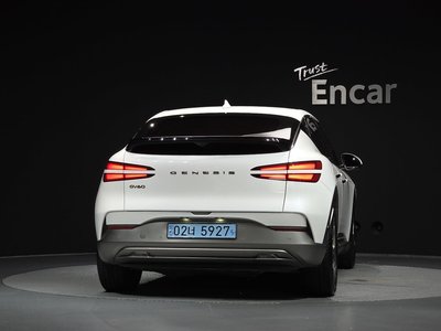 صورة 3 لـ 2022 Genesis GV60