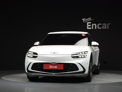 صورة 2 لـ 2022 Genesis GV60