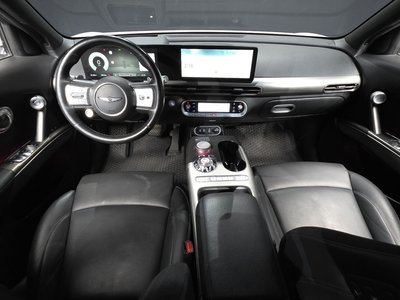 صورة 5 لـ 2022 Genesis GV60