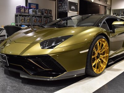 LAMBORGHINI AVENTADOR ROADSTER - 6