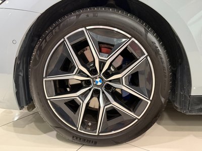 BMW 5 SERIES - 6