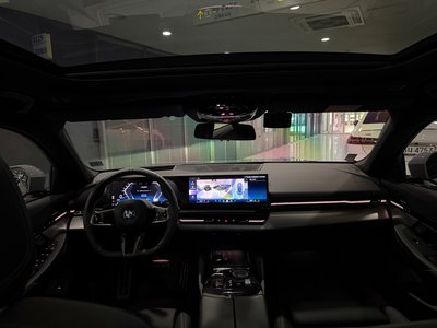 BMW 5 SERIES - 5