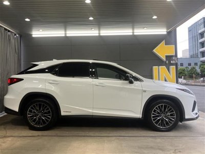 LEXUS RX - 9