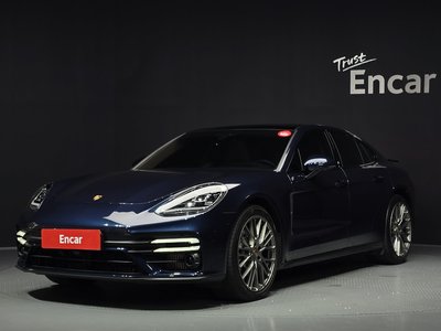 صورة 1 لـ 2023 Porsche PANAMERA