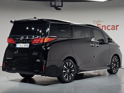 TOYOTA ALPHARD - 2