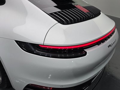 PORSCHE 911 - 10