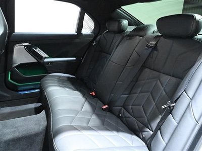 2024 BMW BMW (7 SERIES) — миниатюра 18
