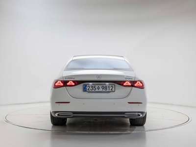 MERCEDES-BENZ E-CLASS - 3